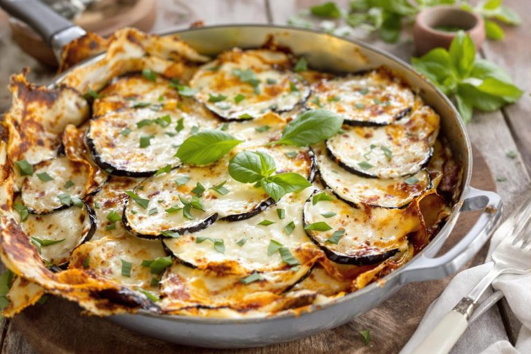 Des lasagnes sans cuisson au four, c'est possible avec cette recette aux aubergines et ricotta à préparer à la poêle.jpg