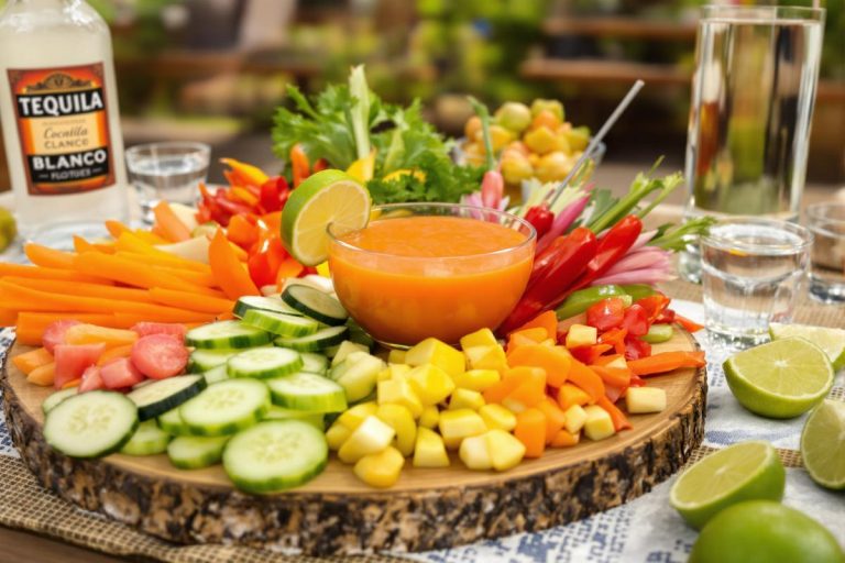 Cet ingrédient donne bien plus de goût à la sauce cocktail pour accompagner toutes vos crudités cet été.jpg